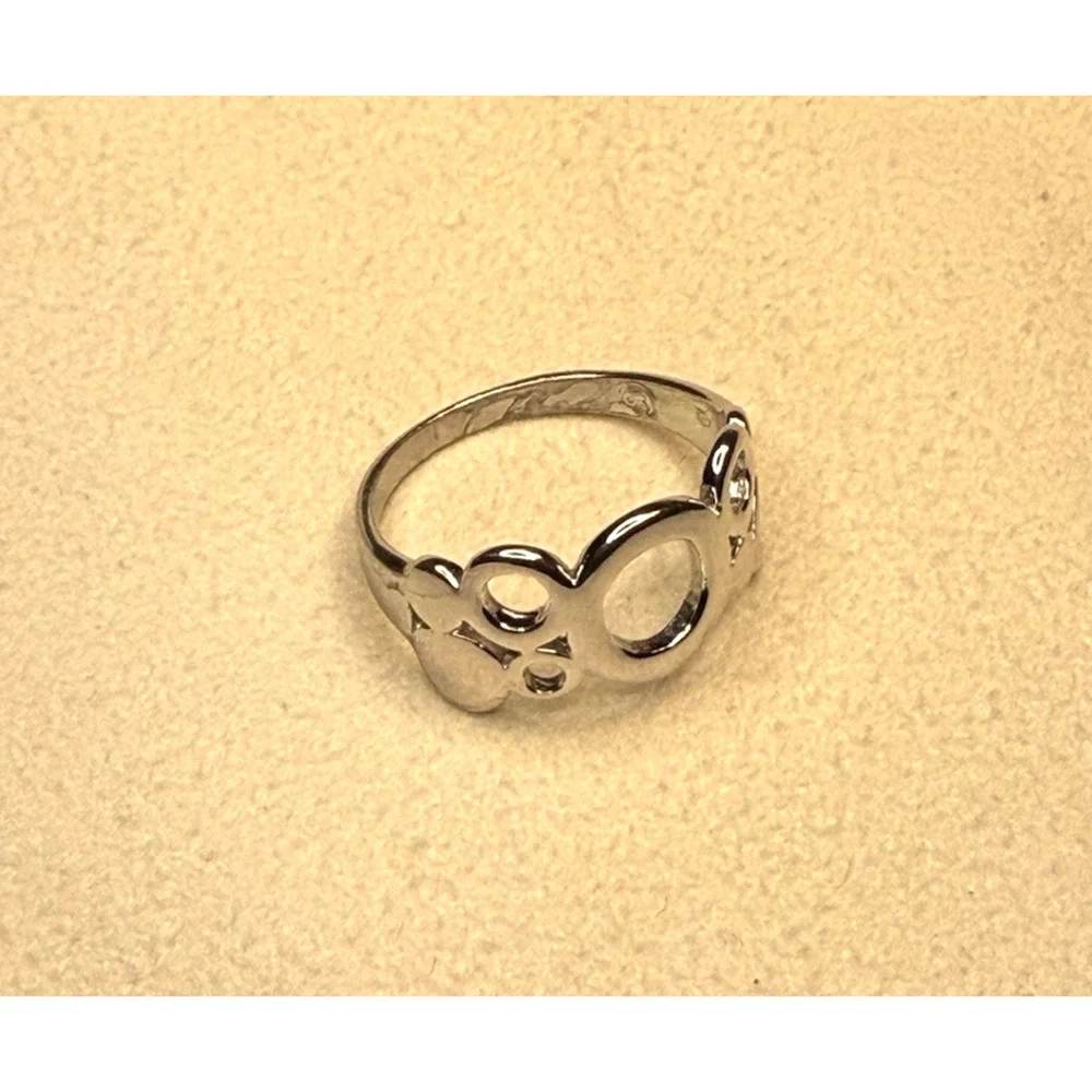 Vintage Sterling Silver Ring Open Circles GR Mark Size 8 Artisan Band 925